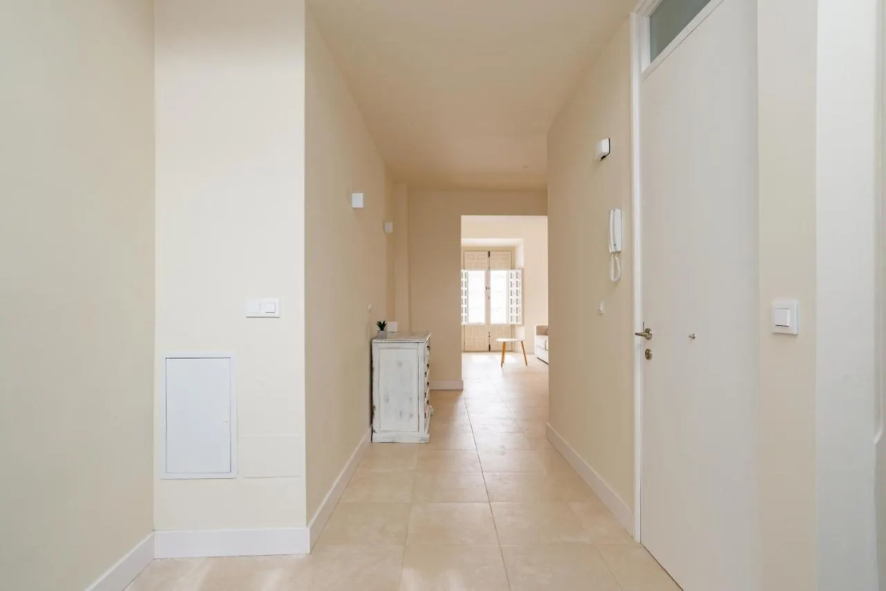 Urbe 10 Carreteria 1 Bedroom Apartment Malaga