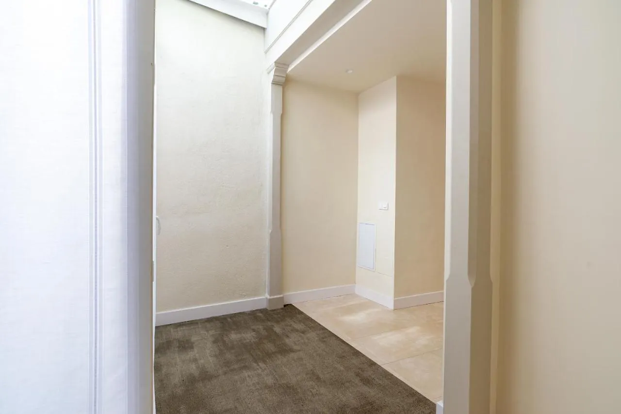 Urbe 10 Carreteria 1 Bedroom Apartment Malaga